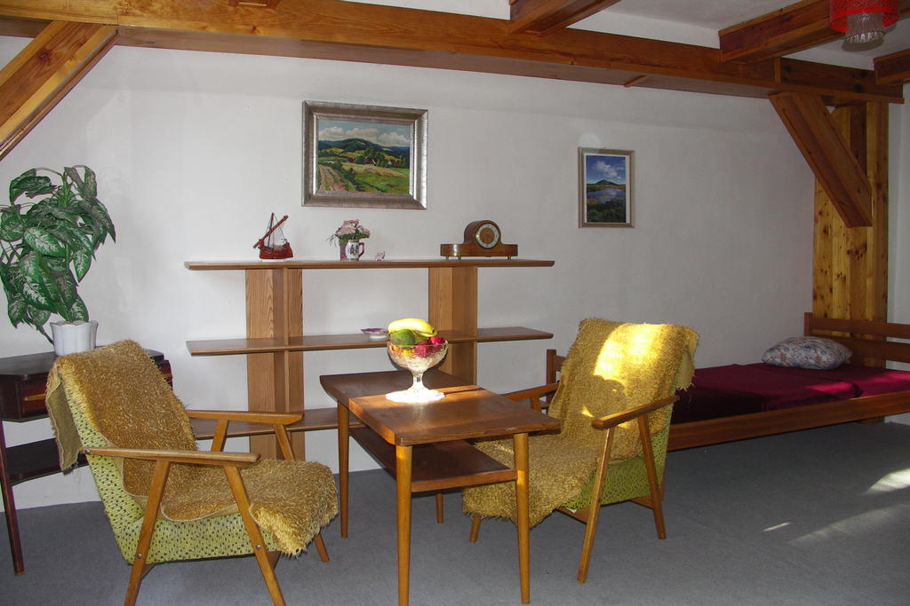 Edy Dum Villa Svoboda nad Upou Luaran gambar